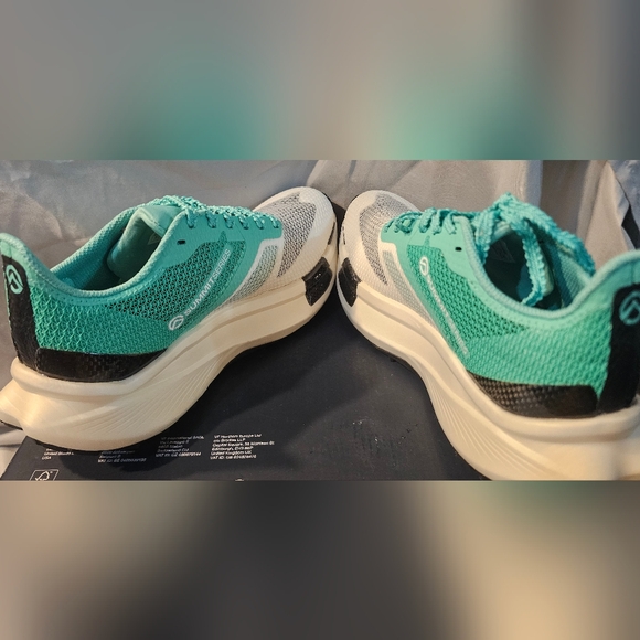 The North Face Summit VECTIV Pro Shoes White Seafoam Women SZ 8.5 New No Box Top - Picture 5 of 7